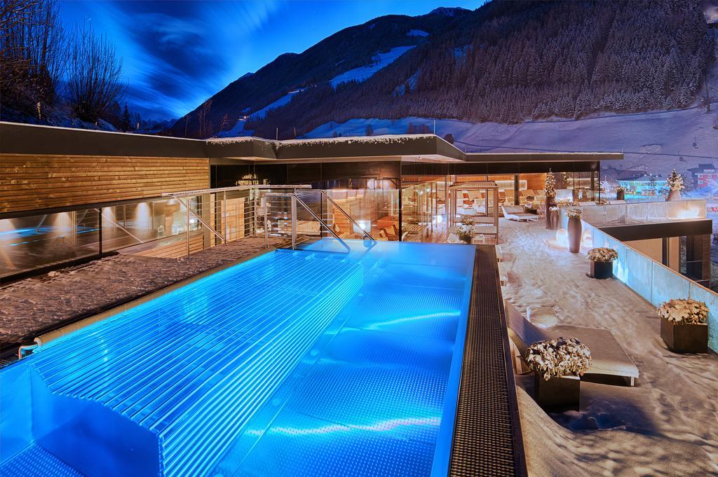 Lunaris Wellnessresort Cadipietra Eksteriør billede